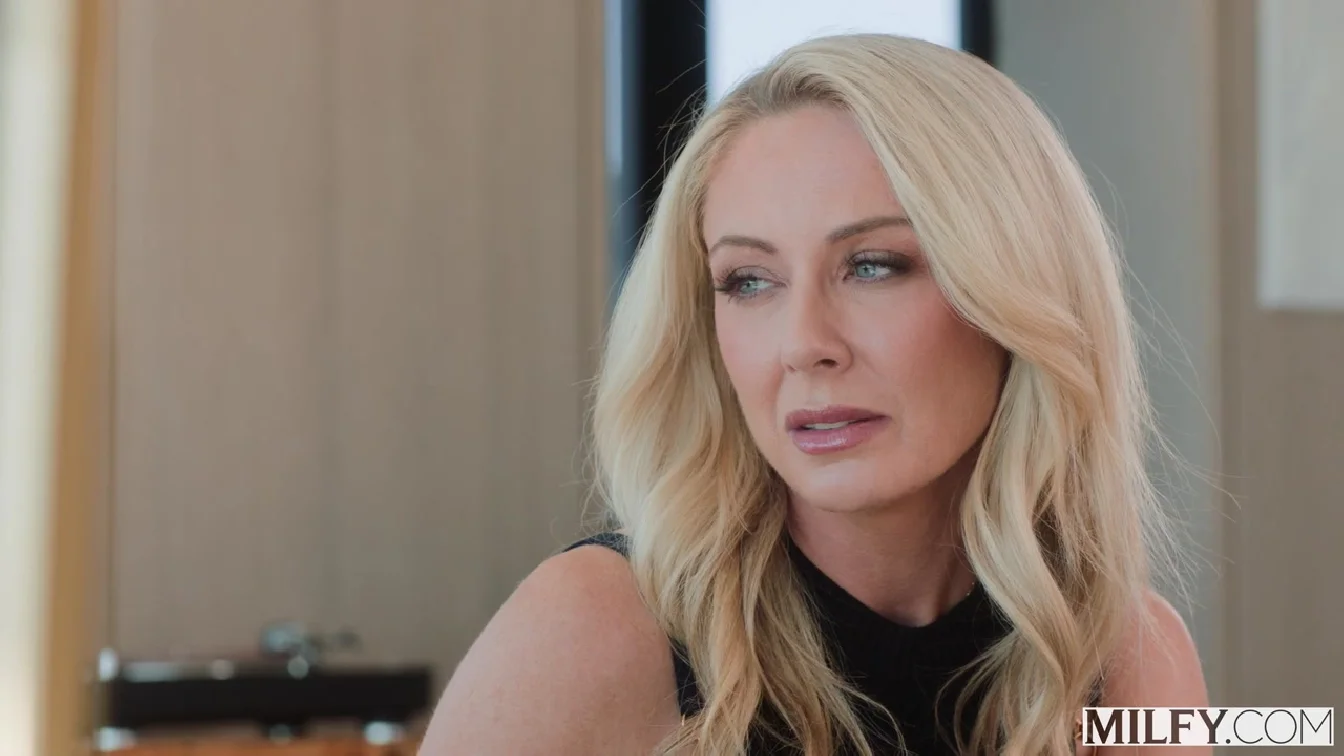 Milfy Sadie Summers Anal Loving MILF Has Secret BBC Affair XXX